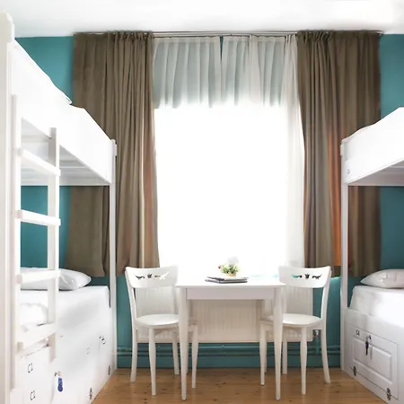 Cheers Midtown * Istanboel